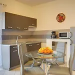 Apartment Mladenka